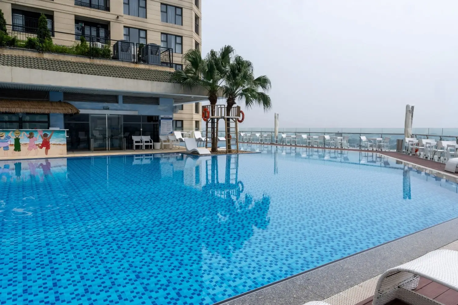 Bể bơi Phú Thượng