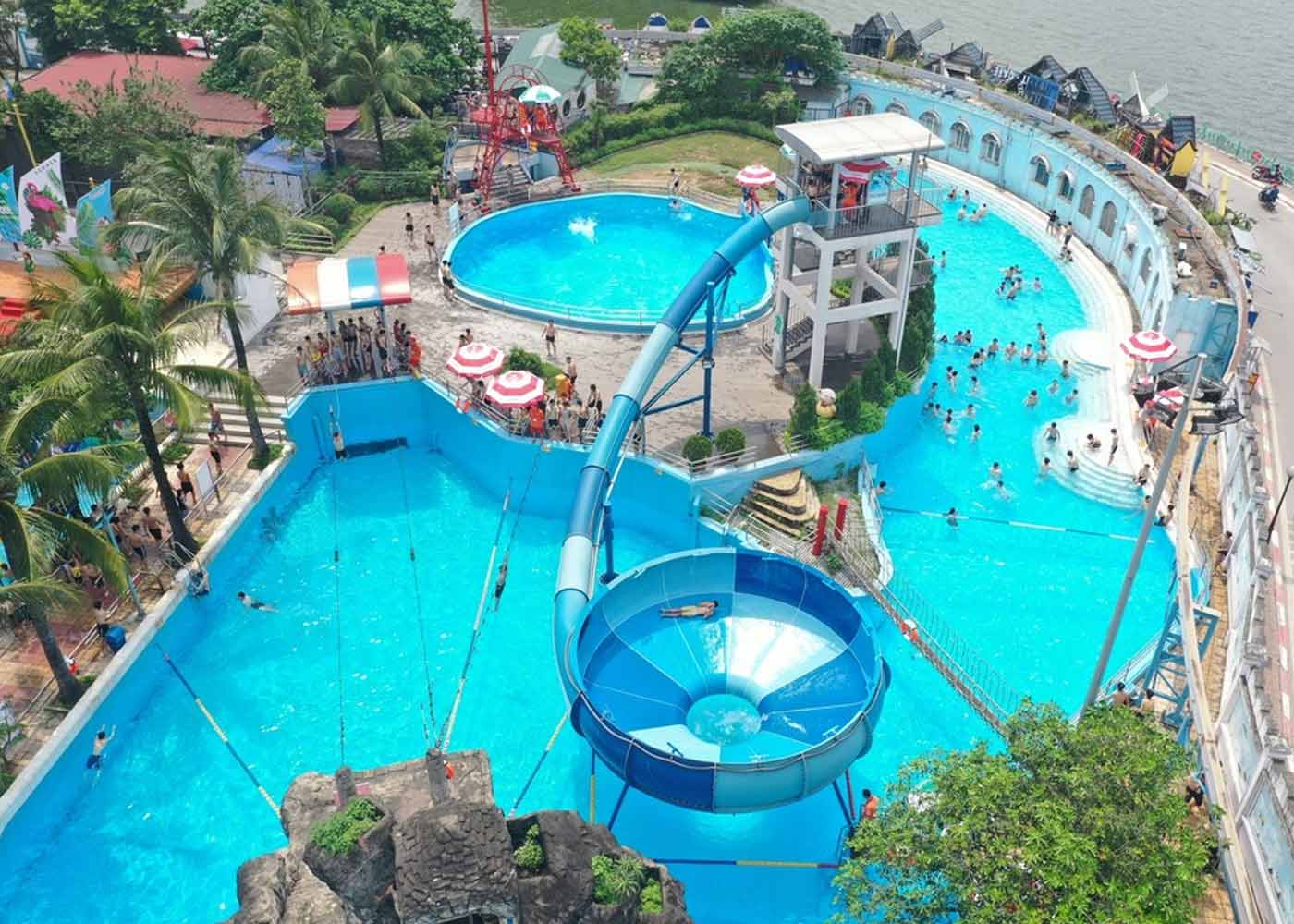 Công viên nước Hồ Tây