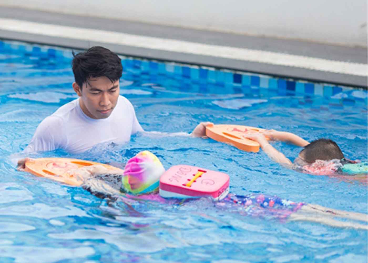 Một số lưu ý khi dạy bơi cho bé 3 tuổi