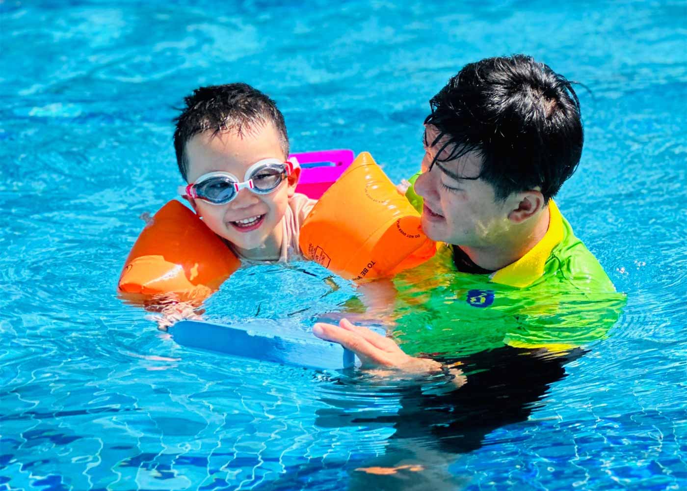 Một số trung tâm dạy bơi cho bé 5 tuổi tại Hà Nội