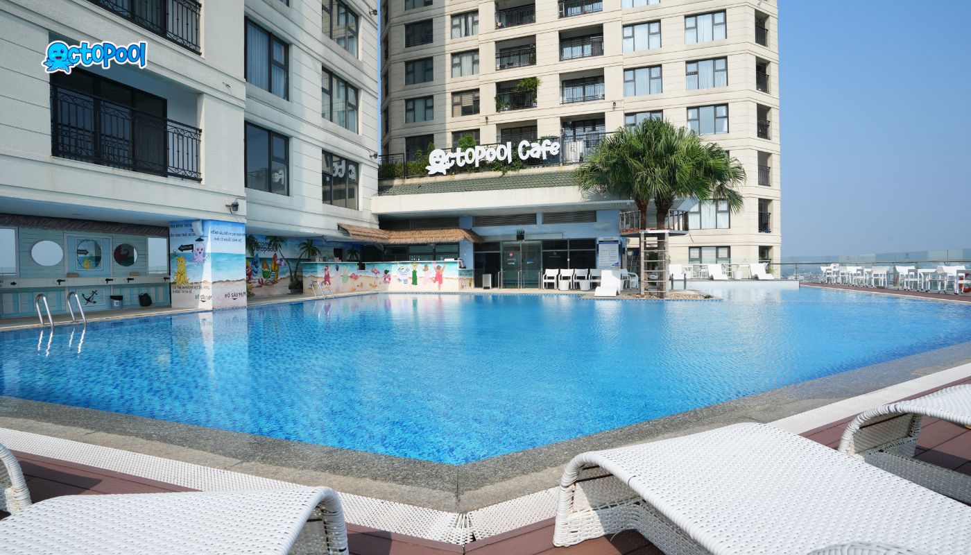 rooftop swimming pool