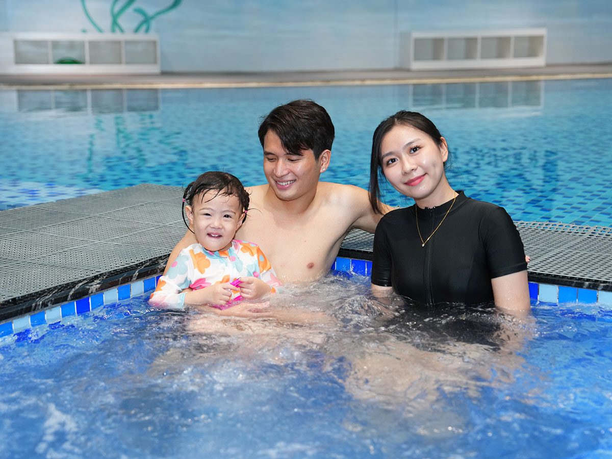 bể bơi bốn mùa cho gia đình